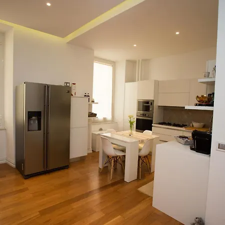 Luxury Dandy House Apartamento La Spezia
