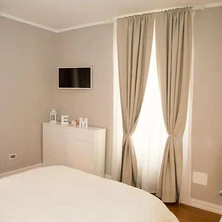 Luxury Dandy House Apartment *