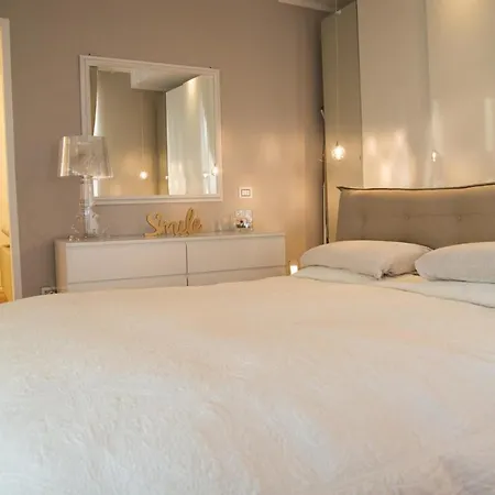 Luxury Dandy House La Spezia
